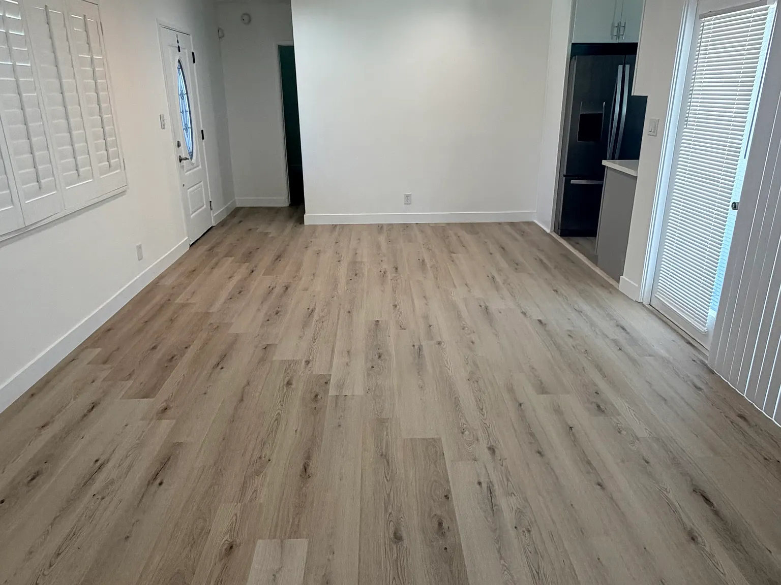 3 bed, 1350 sqft, $4,000 — Photo 4