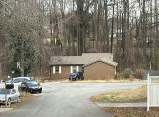 5032 Valley Ct, Oakwood, GA 30566