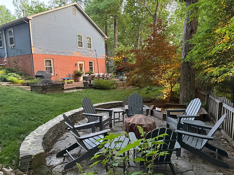 700 Victorian Ct — Photo 34