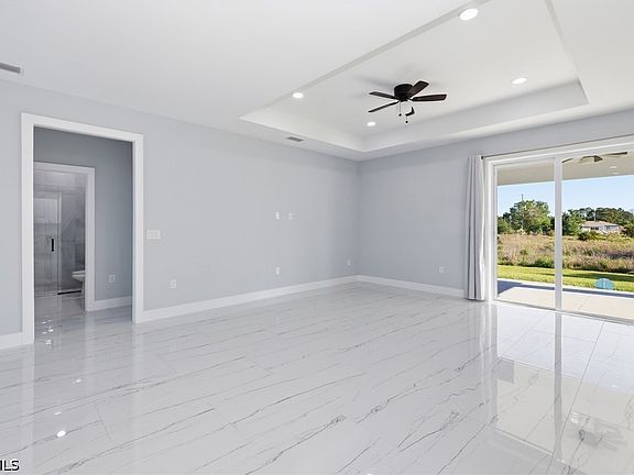 3rd image of 3367 Meadow Rd