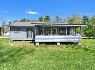 4372 Leisure Ln, Perrysville, OH 44864
