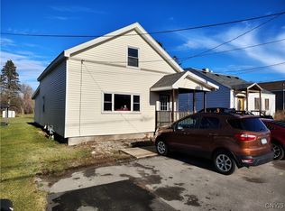 42 Furnace St, Clinton, NY 13323