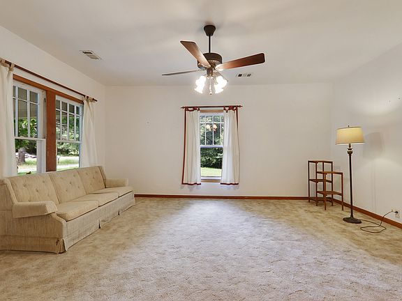 4th image of 6158 Shadow Rock Ln