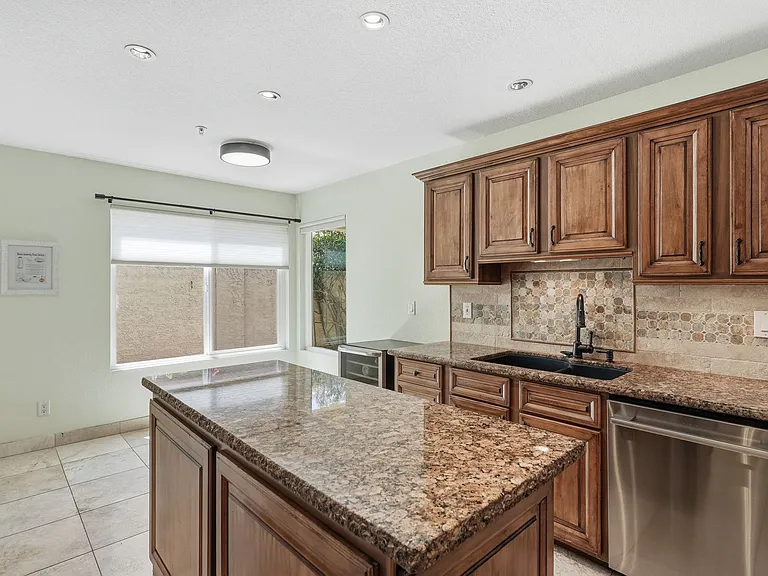 8894 E Aster Dr — Photo 9