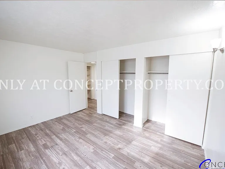 Foothill Terrace — Photo 111