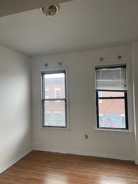 2nd image of 3224 S Morgan St APT 2R