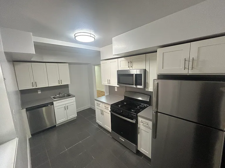 143-40 41st Ave #6F — Photo 6