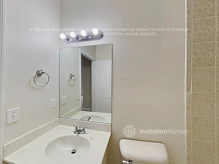 15680 SW 20th Way — Photo 18