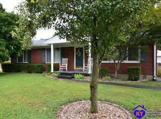 5309 Velle Vista Dr, Louisville, KY 40272