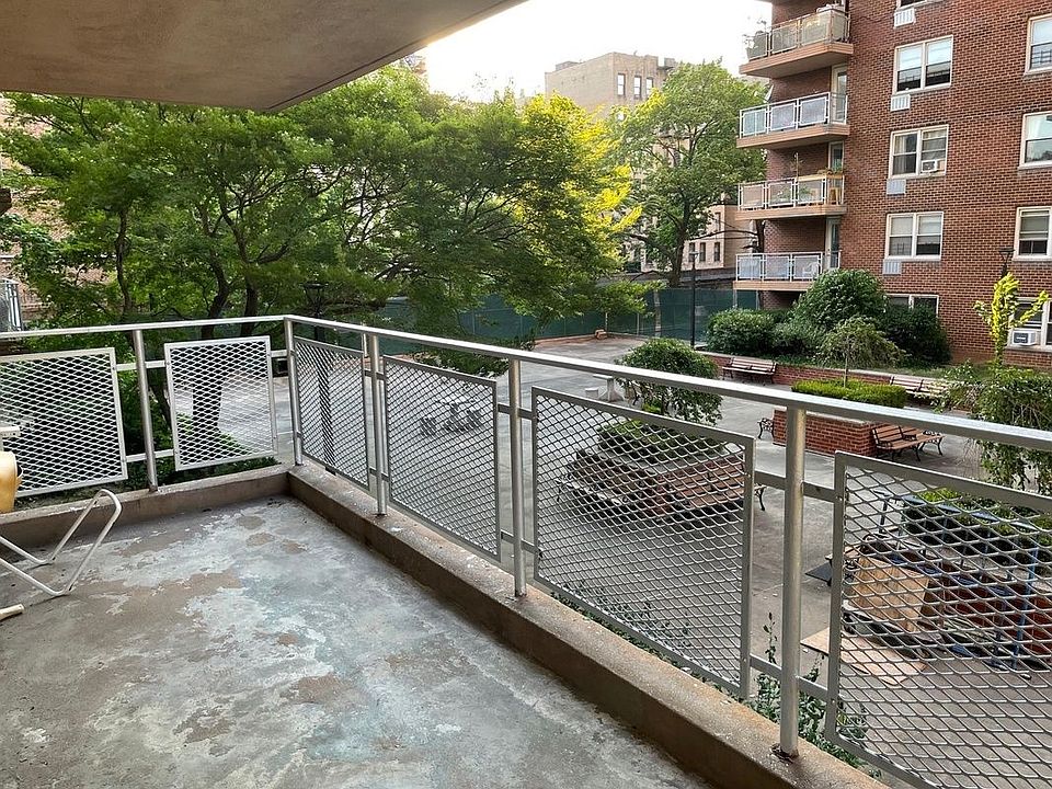 1st image of 590 Flatbush Ave APT 2J