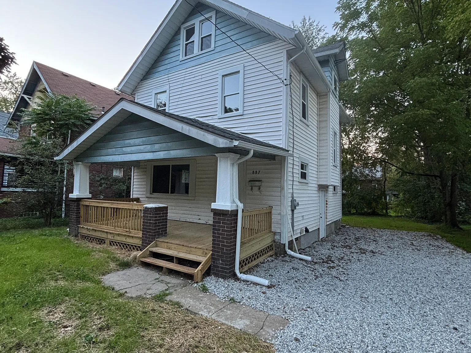 5 bed, 1345 sqft, $1,245 — Photo 2