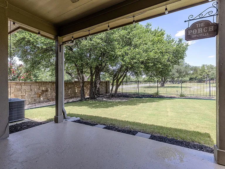 2205 Singletree Bnd — Photo 31