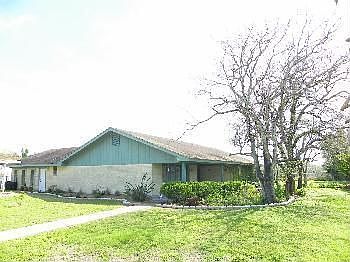 1st image of 3701 Ellis Dr