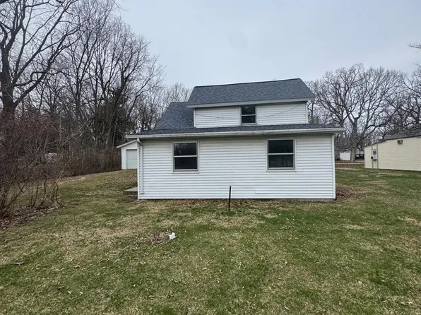 1778 NW Catawba Rd, Port Clinton, OH 43452