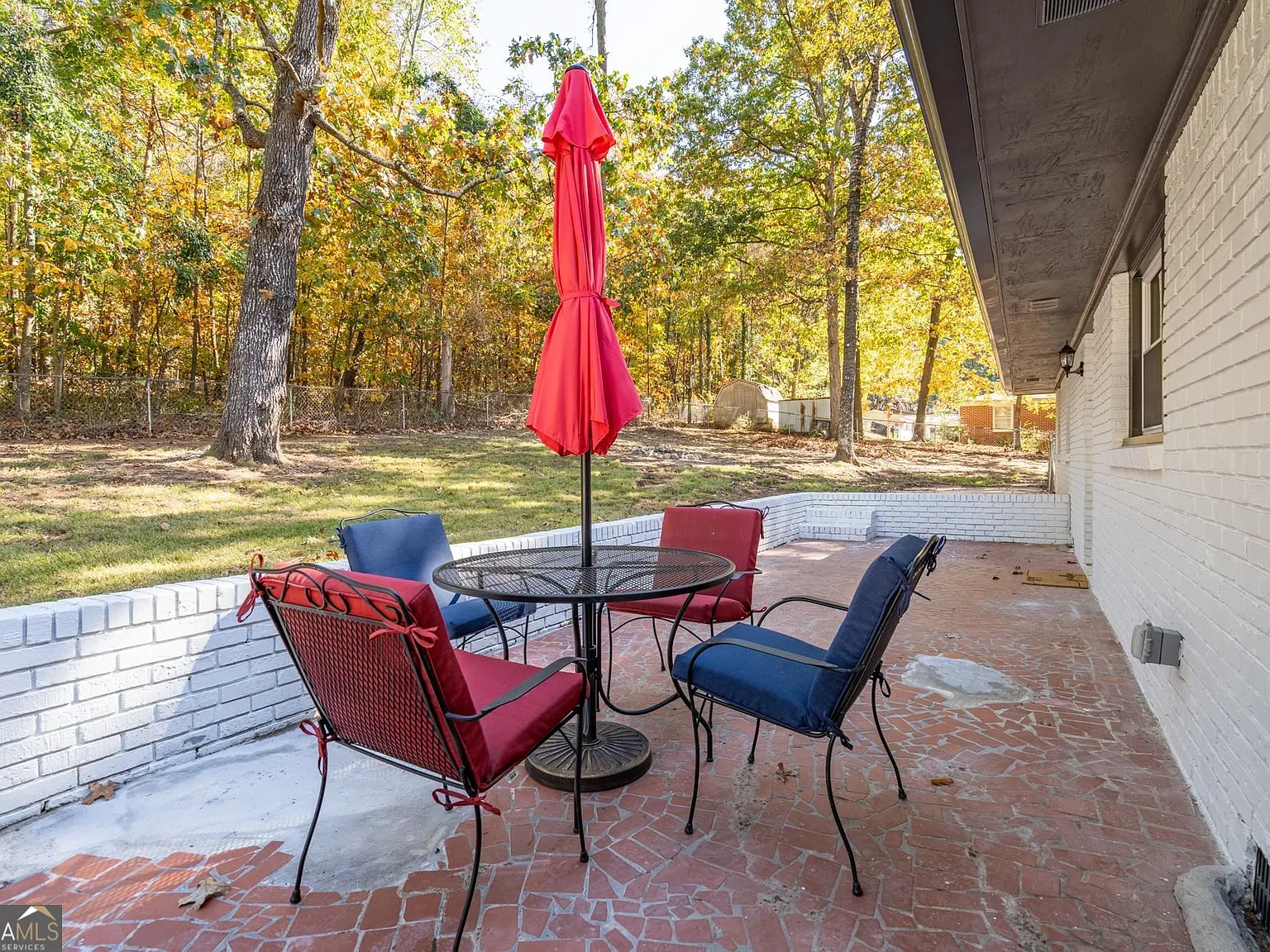 3 bed, 1.0 bath, $4,257 — Photo 4