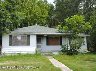 609 E 19th St, Anniston, AL 36207