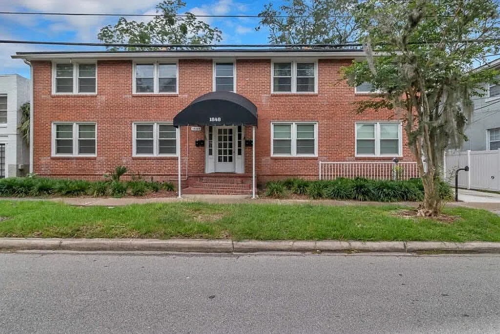 1848 Naldo Avenue - 1 — Photo 4