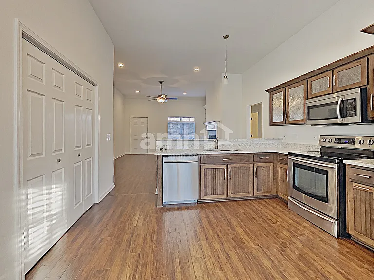 434 Parrish Hl — Photo 5