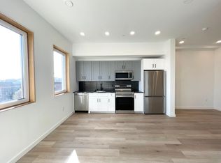 1308 N Front St #4E, Philadelphia, PA 19122