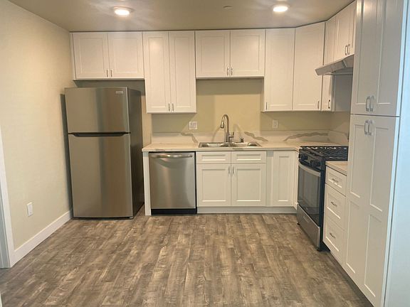 3rd image of 1417 Shoshone St #1-3
