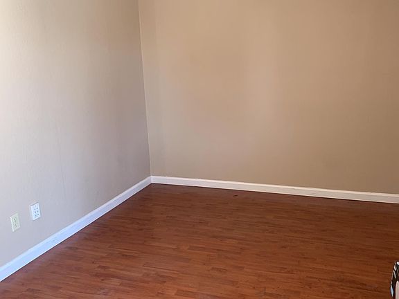 4th image of 3830 Watt Ave Suite 11