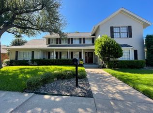 5726 Overdowns Dr, Dallas, TX 75230