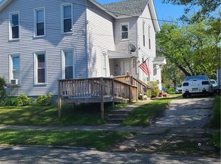 655 E 7th St, Erie, PA 16503