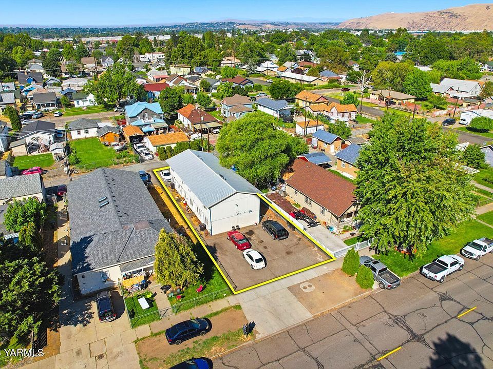 1st image of 408 N 8th St