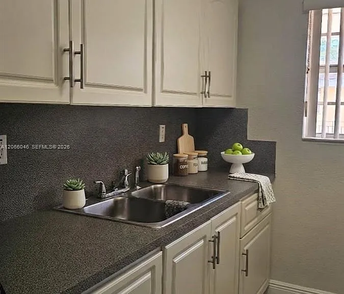 3800 SW 102nd Ave #221 — Photo 5