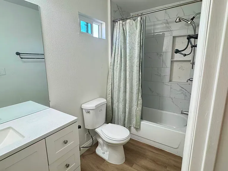 7913 Dorothy St — Photo 9
