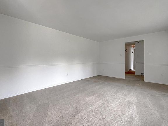 5th image of 12400 Popes Creek Rd