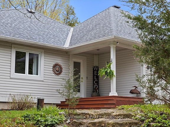 3rd image of 212 Sheldon Rd
