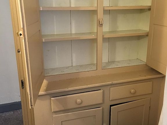 Bath built-in cabinet