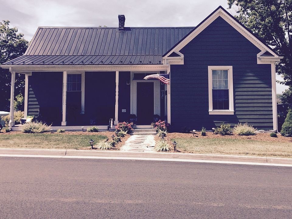 1st image of 225 S 11th St
