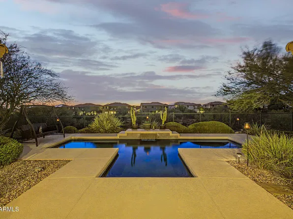 40122 N NOBLE HAWK Court, Anthem, AZ 85086