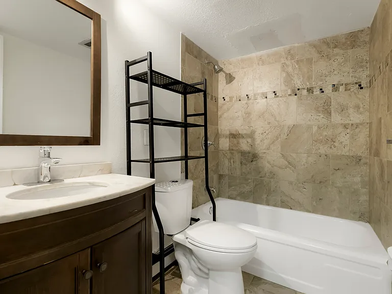 5720 S Pennsylvania St #5716 — Photo 13