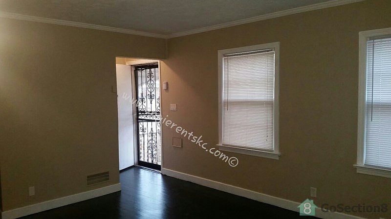 2nd image of 5933 Olive St