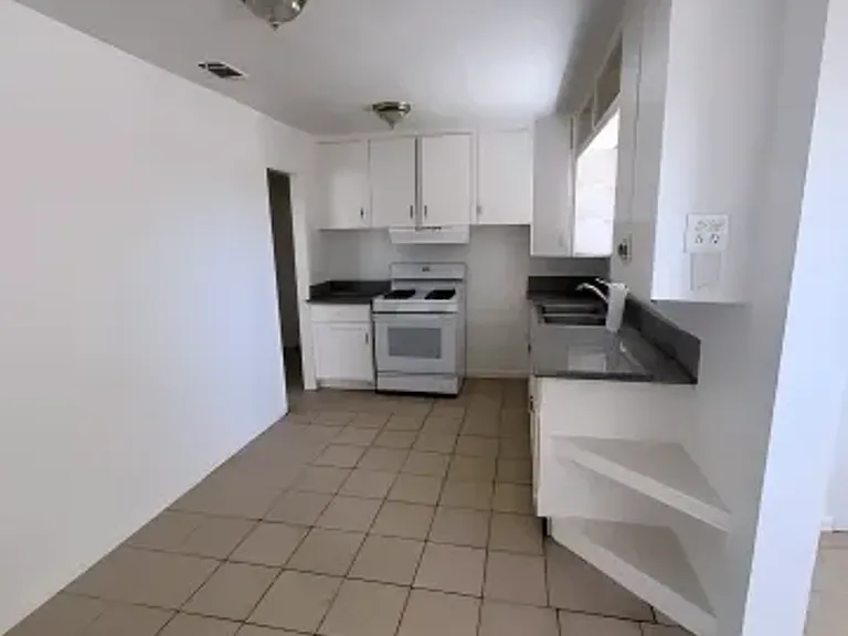 16709 City View Dr — Photo 6