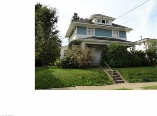 306 Harmon St SW, North Canton, OH 44720