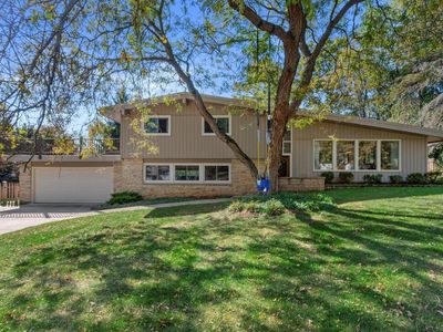 1255 Rolling Green DRIVE, Waukesha, WI, 53186