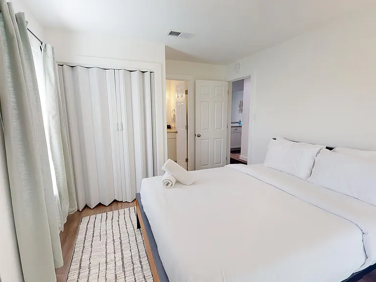 6409 Burns St #307 — Photo 12