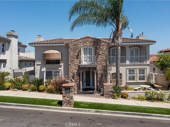 2214 Molino Ave, Signal Hill, CA 90755