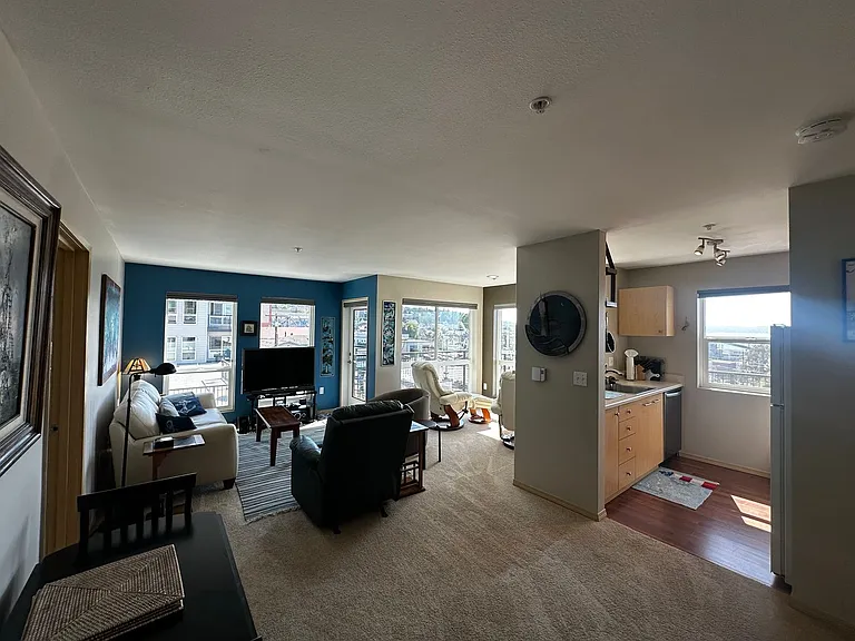 2818 Grand Ave #308 — Photo 16