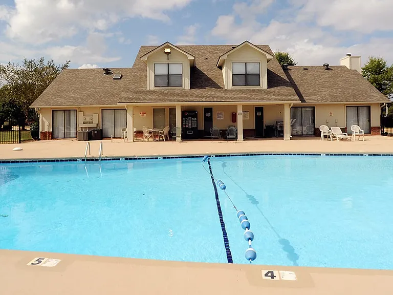 Gladiola Estates — Photo 3