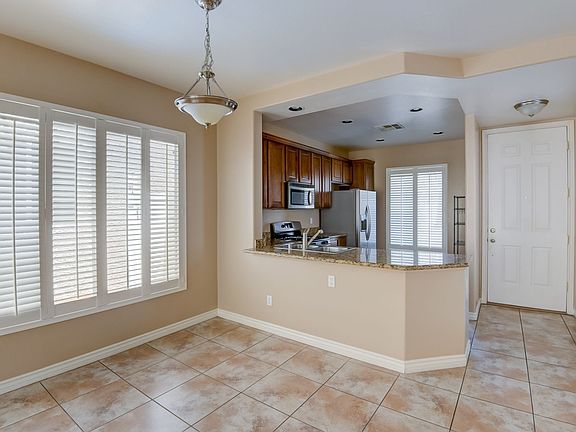 3rd image of 1713 Bamboo Rain Ave