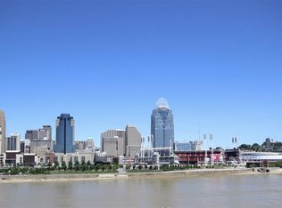 201 Riverside Dr #505, Covington, KY 41011