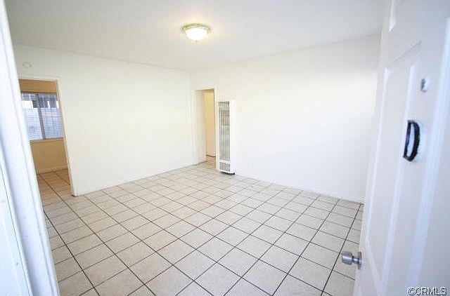 2nd image of 901 Cerritos Ave