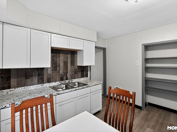 4th image of 40 Geary St