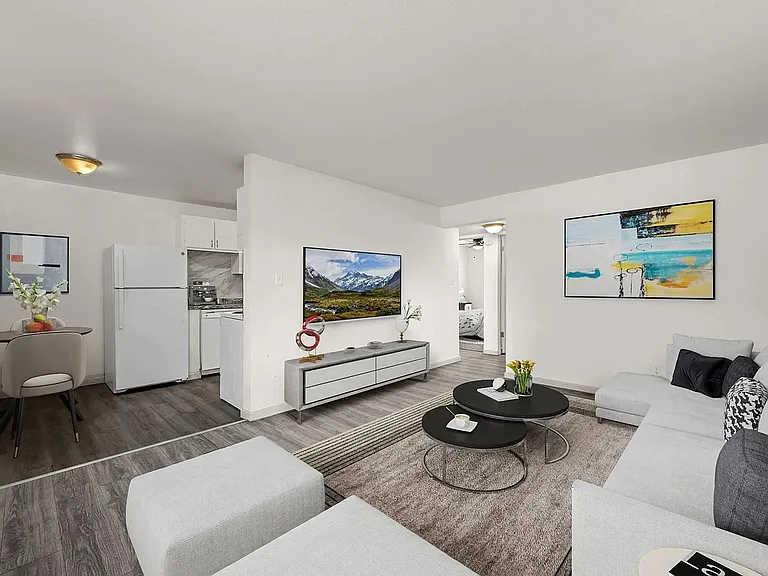 Peak Elevation Apartments — Photo 15