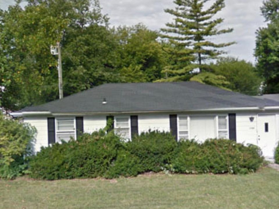 1st image of 1709 N Rosewood Ave